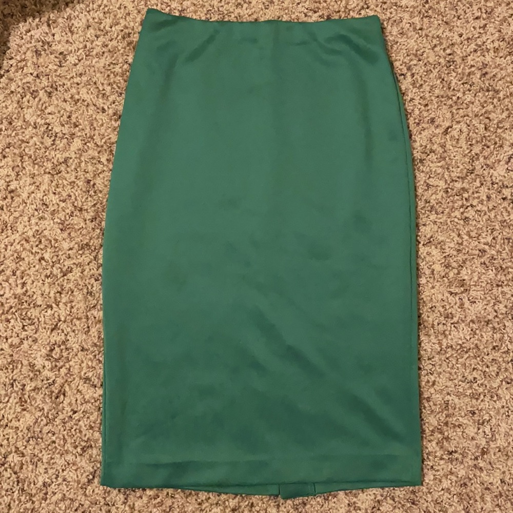 Green knit NYCo knee length pencil skirt